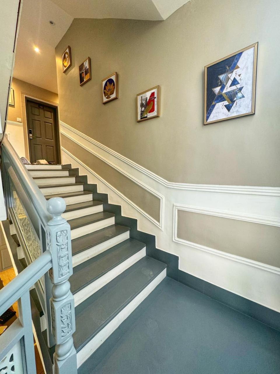 De Elaaf The Luxury Stay ศรีนาการ์ ภายนอก รูปภาพ